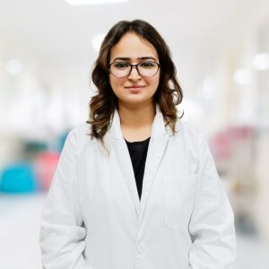 Dr Yashika - Anesthesiologist